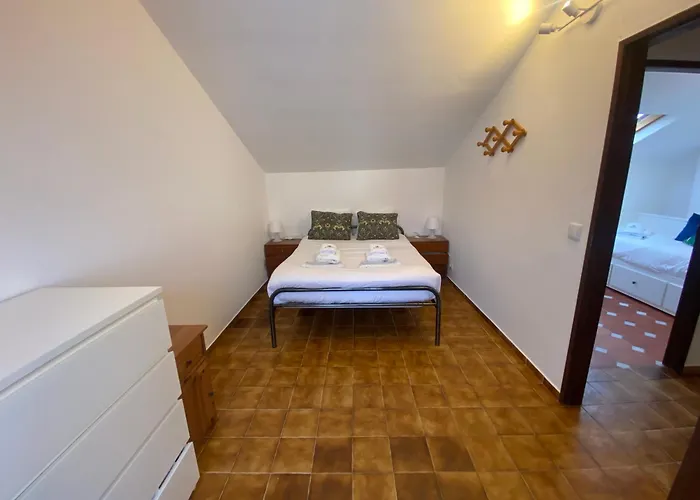 39 - Cantinho Do Mar Ferrel (Leiria)