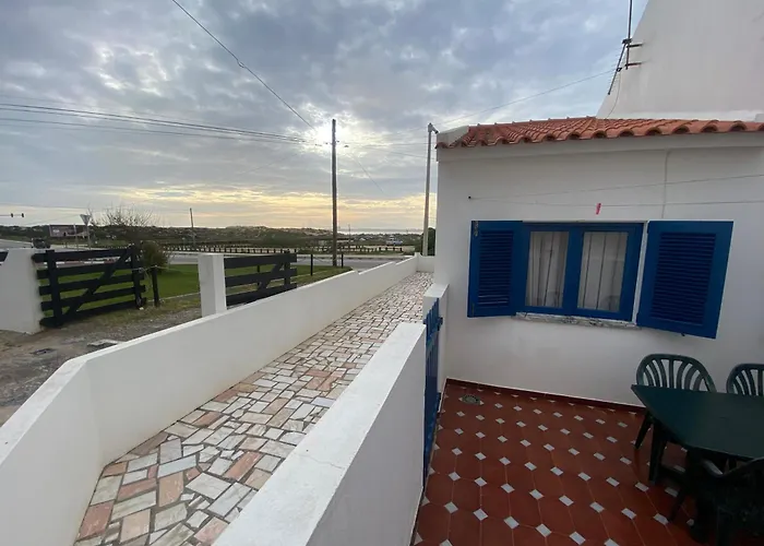 39 - Cantinho Do Mar * Ferrel (Leiria)